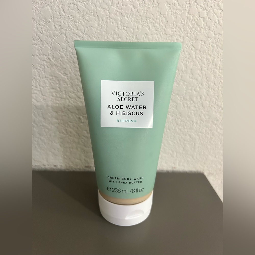 Aloe Water and Hibiscus Cream Body Wash